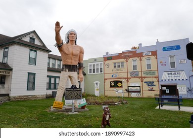 MONTPELIER, INDIANA - NOVEMBER 1, 2020: Miami Indian (sculpture), Muffler Man. Best Known For Its Appearance In The Introductory Montage Of The American Television Program, Parks And Recreation.