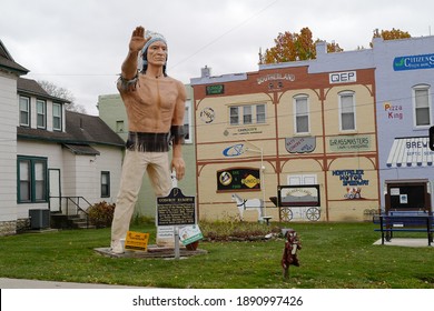 MONTPELIER, INDIANA - NOVEMBER 1, 2020: Miami Indian (sculpture), Muffler Man. Best Known For Its Appearance In The Introductory Montage Of The American Television Program, Parks And Recreation.