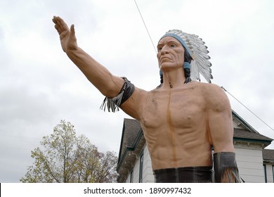 MONTPELIER, INDIANA - NOVEMBER 1, 2020: Miami Indian (sculpture), Muffler Man. Best Known For Its Appearance In The Introductory Montage Of The American Television Program, Parks And Recreation.