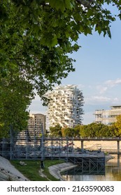 Montpellier, France - 05 09 2022 : Building Of The Arbre Blanc, On The Banks Of The Lez River, In Montpellier