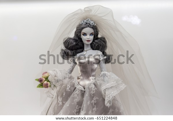 barbie zombie bride