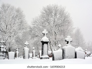 MONTREAL CANADA 02 27 2020: During Snow Storm The Notre Dame Des Neiges Church Cemetery Is A Catholic Cemetery Open To Other Faiths.