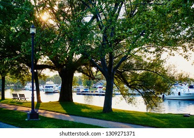 36 Rene levesque park Images, Stock Photos & Vectors | Shutterstock