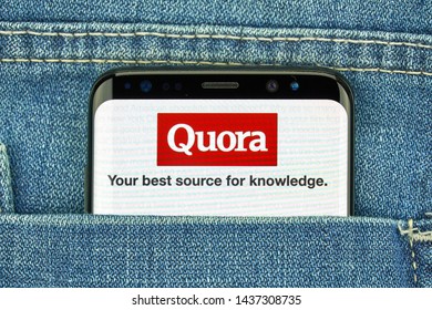 MONTREAL, CANADA - December 23, 2018: Quora android app and logo on Samsung s8 screen. Quora is an American question and answer website where questions are asked and answered.