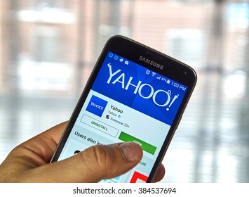 MONTREAL, CANADA - MARCH, 2016 - Yahoo mobile application on Samsung device's screen. Yahoo is well known for it's web portal and search engine.