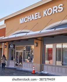 premium outlet mall michael kors