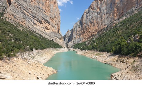 The Montrebei Gorge Is A Place That Is Located Between The Provinces Of Huesca And Lleida, Between The Regions Of Ribagorza And Pallars Jussà