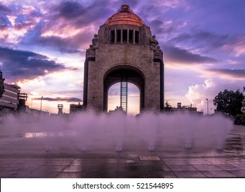 Monument To The Mexican Revolution (Monumento A La Revolucion) - Mexico City, Mexico