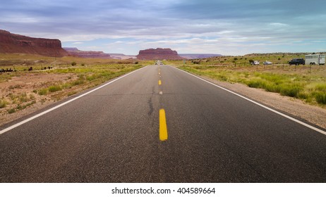 Monument Valley Road