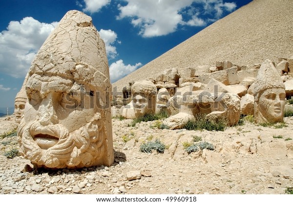 Monumental God Heads On Mount Nemrut Stock Photo 49960918 | Shutterstock