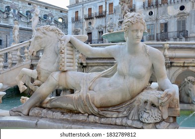 Monumental Palermo Praetorian Fountain in centre of Piazza Pretoria (Fontana Pretoria, 1574). September 24, 2020. Palermo's major landmarks, depicted ancient Greek Mythology. Palermo, Sicily, Italy.