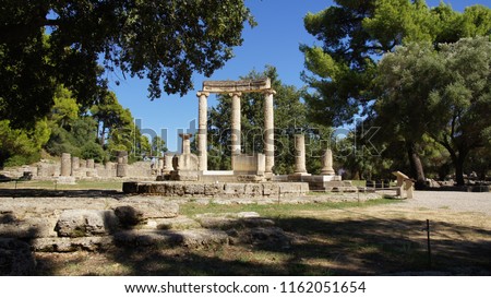 Monuments in Olympia