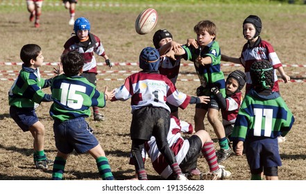 MONZA, ITALY-OCTOBER 25, 2009: young rugby players during a children rugby tournament, in Monza.
