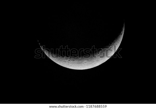 Moon
background / The Moon is an astronomical body that orbits planet
Earth and is Earth's only permanent natural satellite. It is the
fifth largest natural satellite in the Solar
System