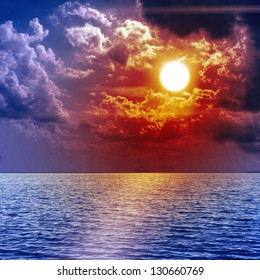 Moon light over the Middle of The Ocean