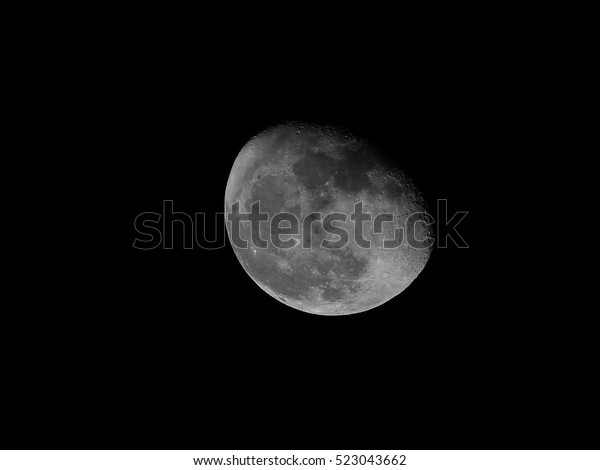 Moon phase 88\
percent clear - 17 / November\
2016