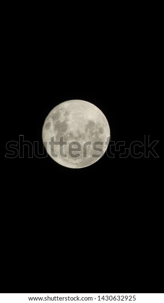                                Moon photo, full\
moon, night hike