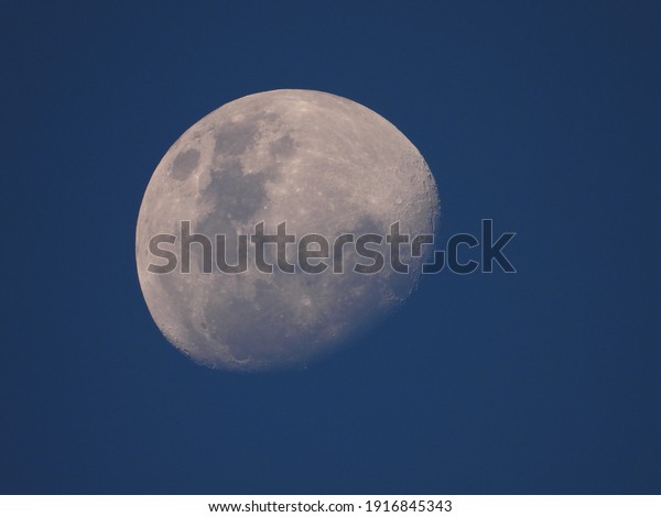 moon in the sky,\
closeup