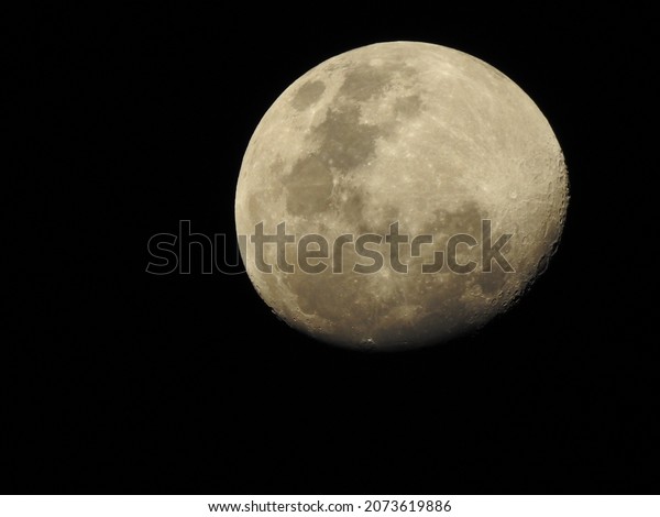 Moon Zoomed Details\
View Nature Colour