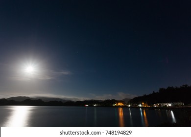 The moonlight lights the sea