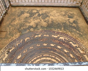 Moonstone, Sandakada Pahana, Anuradhapura, Sri Lanka