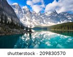 Moraine Lake, Rocky Mountains, Canada