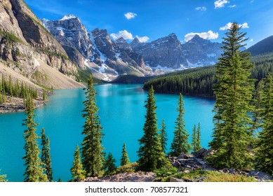Moraine Lake, Rocky Mountains, Canada.