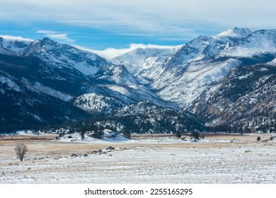 Moraine Park in winter - Rocky Mountain National Park, Colorado, USA