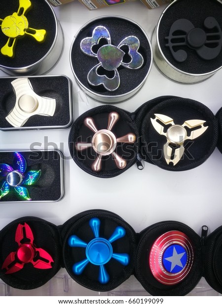 finger spinner for sale