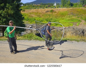 MORICETOWN, BC, CANADA – AUGUST 18, 2018: Wet'suwet'en Fishing Site On Bulkley River At Moricetown Canyon. Instead Of Traditional Fishing With A Hook Or Landing Net For The Wet'suwet'en First Nation