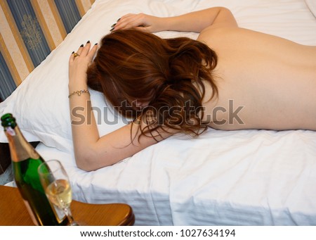 Are girl sleep topless Are girl sleep topless joke?