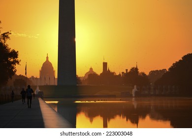 Morning haze and silhouettes in National Mall - Washington DC, United States of America