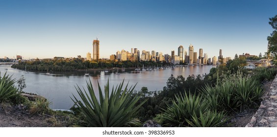 Morning Kangaroo Point Brisbane