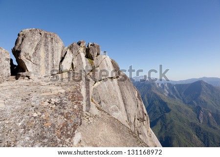 Moro Rock is a granite dome located in the center of the park, at the head of Moro Creek, between Giant Forest and Crescent Meadow.