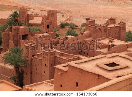 Morocco Ouarzazate - roof tops of Ait Ben Haddou Medieval Kasbah  built in adobe - UNESCO World Heritage Site. Location for many films - Gladiator, Babel, Alexander, Sheltering Sky and Game of Thrones