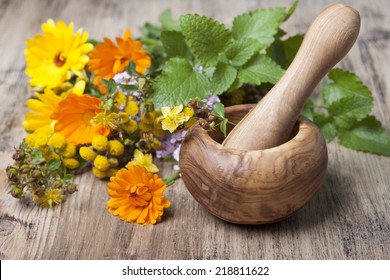 Mortar With Pestle And Herbs   Near . 