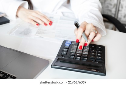 Mortgage House Credit Accountant Consulting Woman Calculating Risks. Money Female Manager Portrait Photo With Laptop, Pen, Making Marks.