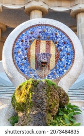 Mosaic Fountain In Park Guell. Mosaic Sculpture In The Parc Güell Designed By Antoni Gaudí­ Located On Carmel Hill, Barcelona, Spain.