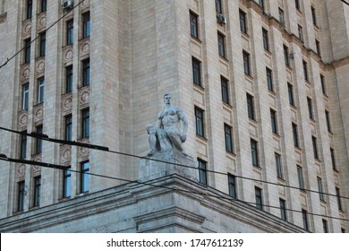 Moscow Architecture Soviet Sculpture Beige Building