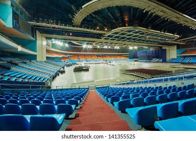 MOSCOW - AUG 5: Assembly Works On Arena Of Sports Complex Olympiysky, August 5, 2012, Moscow, Russia.