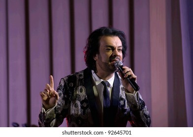 MOSCOW - DECEMBER 26 : Russian Singer Philipp Kirkorov On New Year Performance  On December 26, 2011. Moscow, Russia