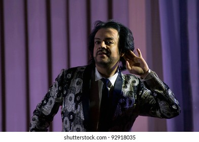 MOSCOW - DECEMBER 26 : Russian Singer Philipp Kirkorov On New Year Performance On December 26, 2011. Moscow, Russia