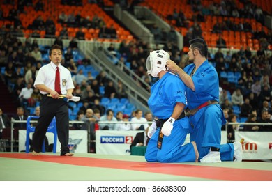 MOSCOW - FEBRUARY 19: Fighters Prepare For Battle At World Cup 2011 KUDO In Olympiysky Sports Complex, On February 19, 2011 In Moscow, Russia.