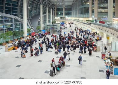 5,876 Sheremetyevo international airport Stock Photos, Images ...