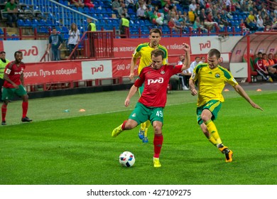 MOSCOW - MAY 11, 2016: Quarterback Roman Shishkin (49) On The Soccer Game Russian Premier League Lokomotiv (Moscow) Vs Kuban (Krasnodar), The Stadium Lokomotiv Moscow, Russia. Lokomotiv Lost 0: 1