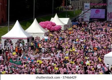 MOSCOW - MAY 29: Breast Cancer Walk Along The Moscow River On MAY 29, 2010 In Moscow, Russia