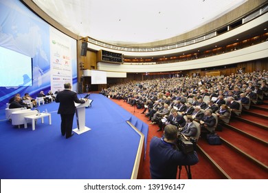 MOSCOW - NOV 14: Members Of Forum On Stage And Audience At Forum Small Business - New Economy, Dedicated To 10th Anniversary Of Organization OPORA Of RUSSIA, On November 14, 2012 In Moscow, Russia.