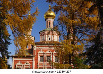 Moscow, Novodevichy Convent And Cemetery