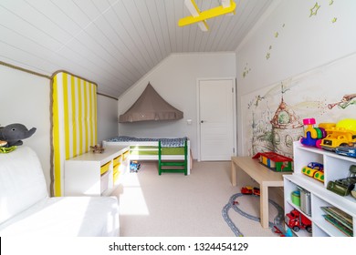 子供部屋 イラスト の写真素材 画像 写真 Shutterstock