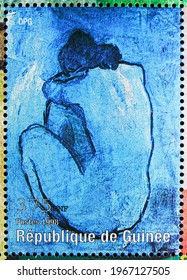 MOSCOW, RUSSIA - APRIL 17, 2021: Postage stamp printed in Cinderellas shows Pablo Picasso, Guinea serie, circa 1998